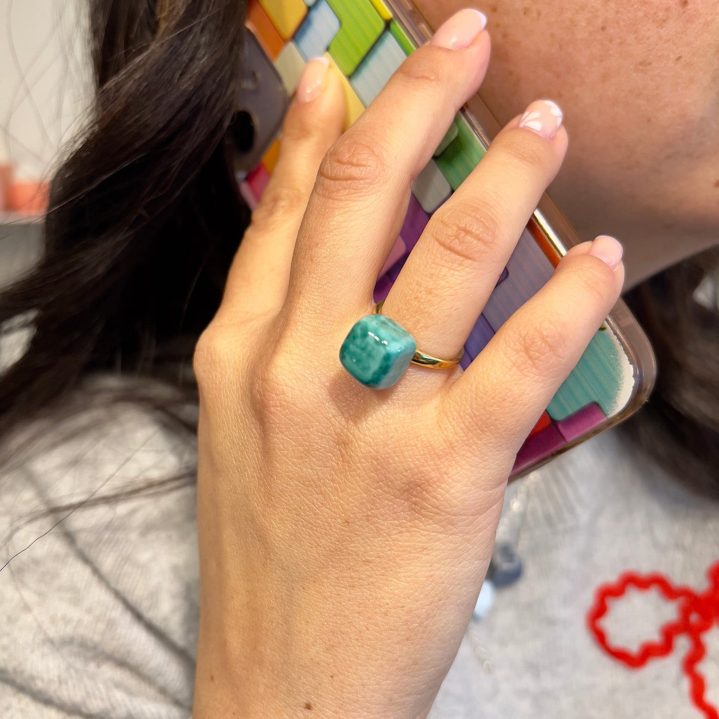 Cubo maxi ring in soft green copper ceramic