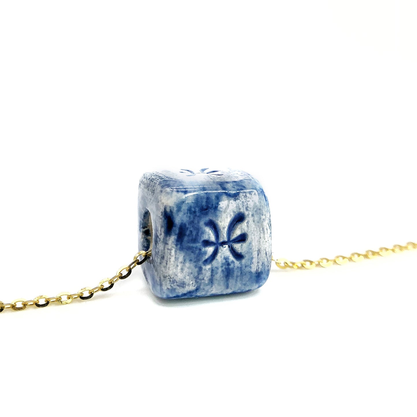 Colgante signo del zodiaco Piscis