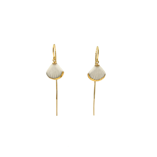 Pendientes de mayólica con flores azules y doradas