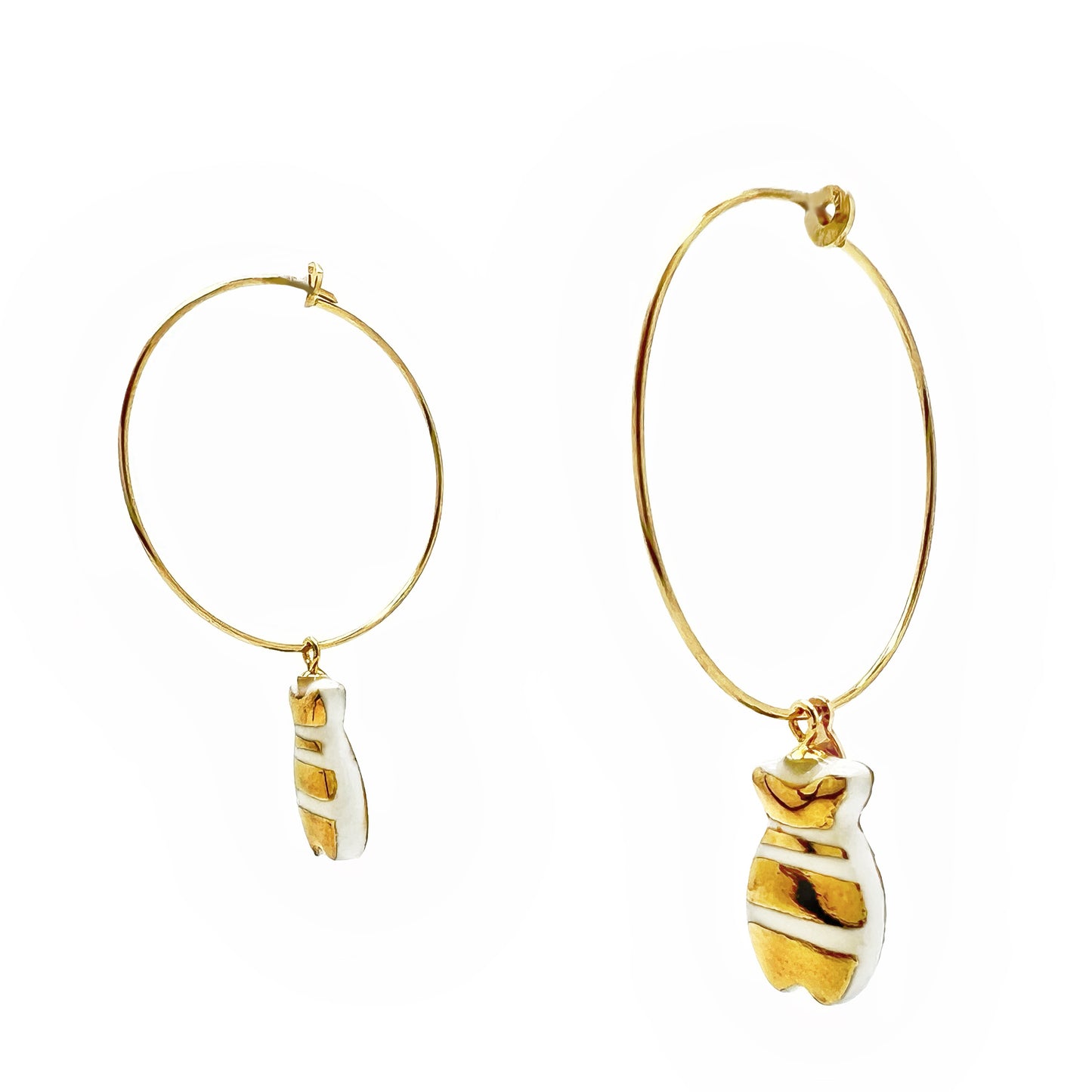 Little fish hoop earrings with gold lines