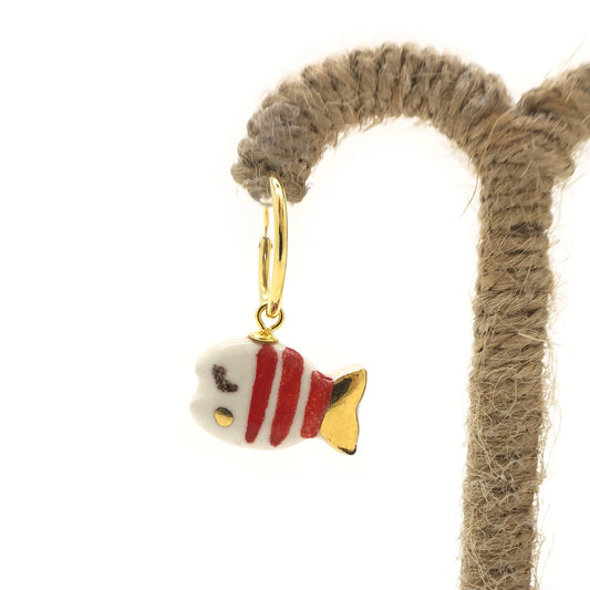 MonoEarring Little fish pendant